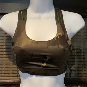 Lululemon Camo Sports Bra Size 4 Like New